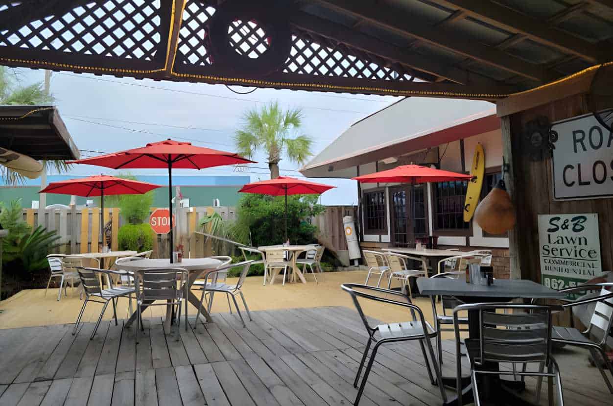 High Tide Restaurant and Oyster Bar Best Restaurants in Fort Walton Beach, FL