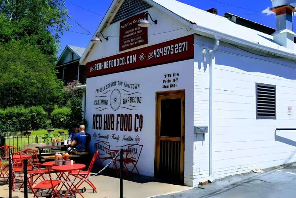 16 Best Restaurants in Charlottesville, VA [2023 Updated]