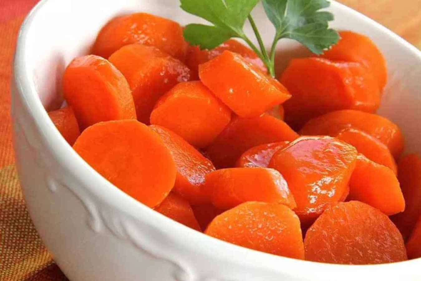 Maple-Glazed Carrots